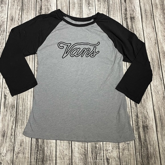 Adult Small VANS Baseball Shirt Gray/Black Velvety Embossed Logo Like New! - Picture 1 of 6